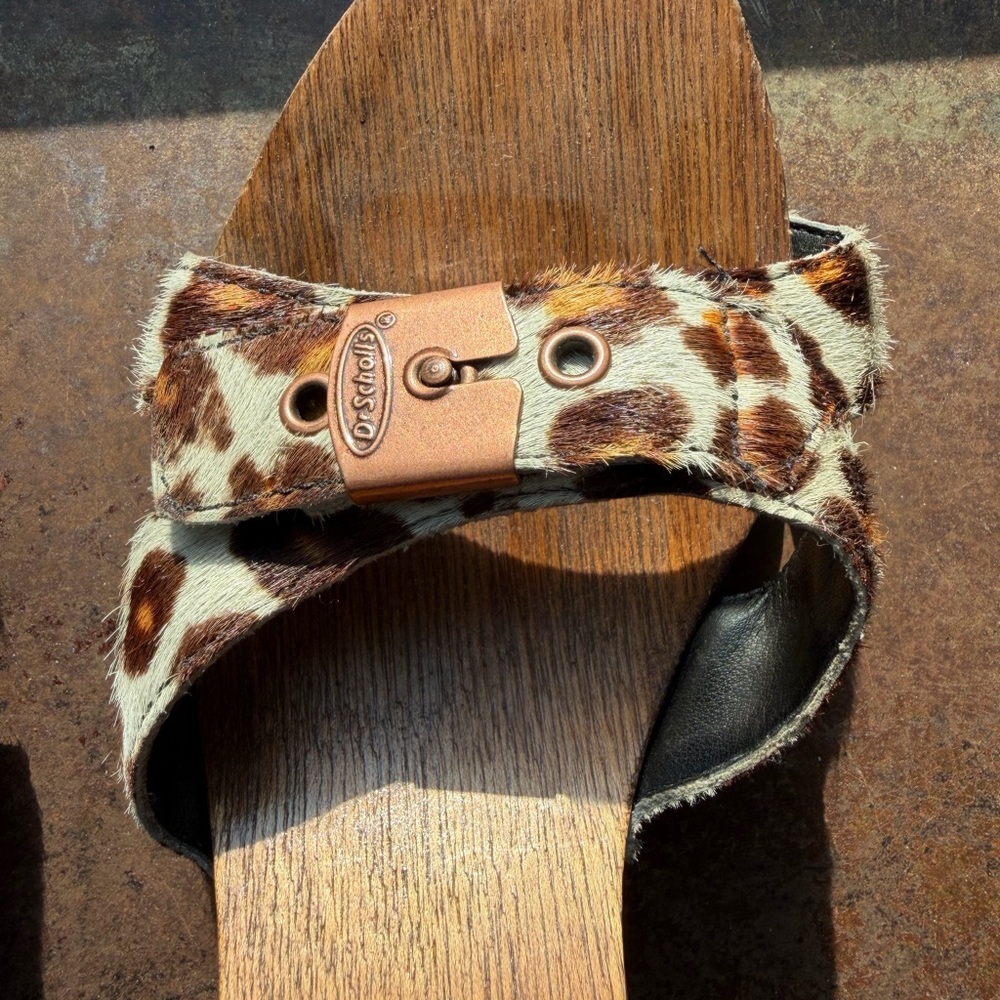 Dr. Scholl's Leopard Print Heeled Slide - Picture 5 of 5